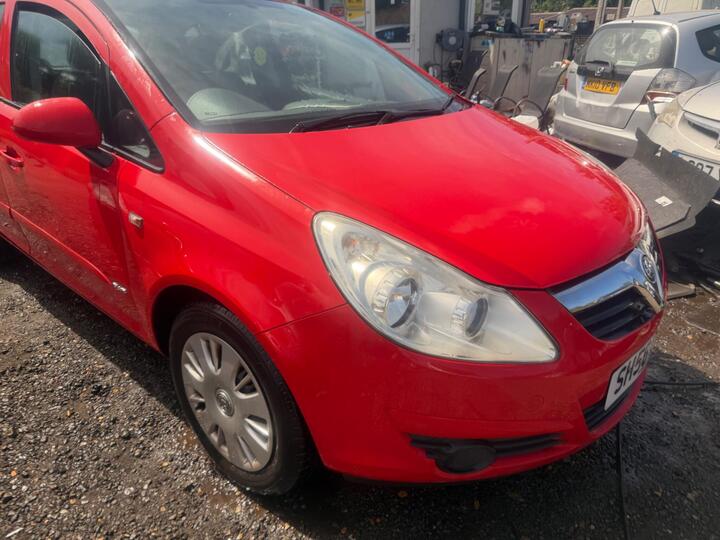 Vauxhall Corsa 1.2i 16v Club 5dr