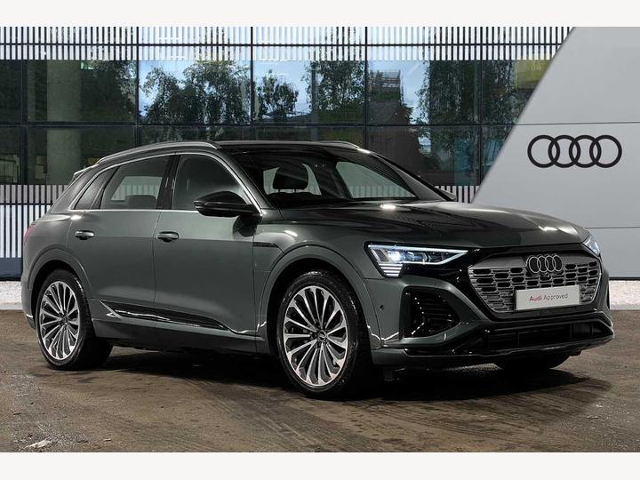 Audi Q8 E-tron S Line 55 E-tron Quattro 300,00 KW