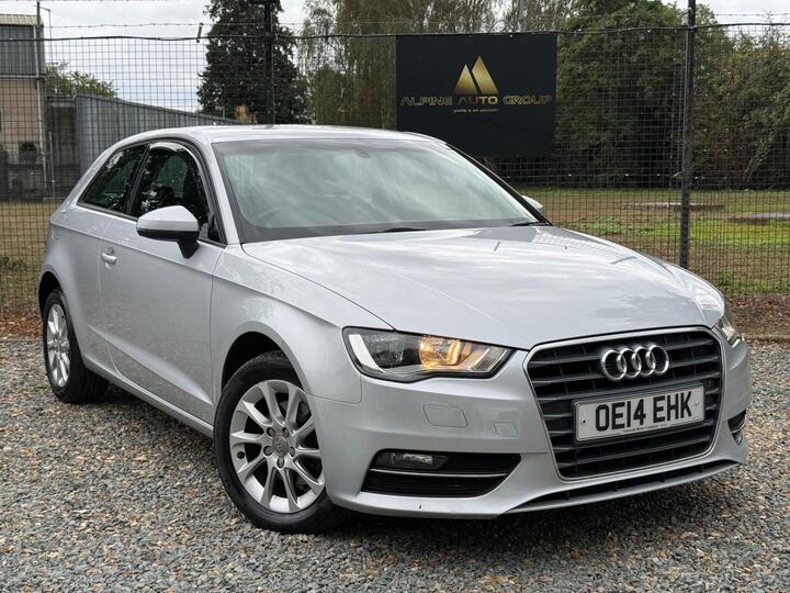 Audi A3 1.6 TDI SE S Tronic Euro 5 (s/s) 3dr