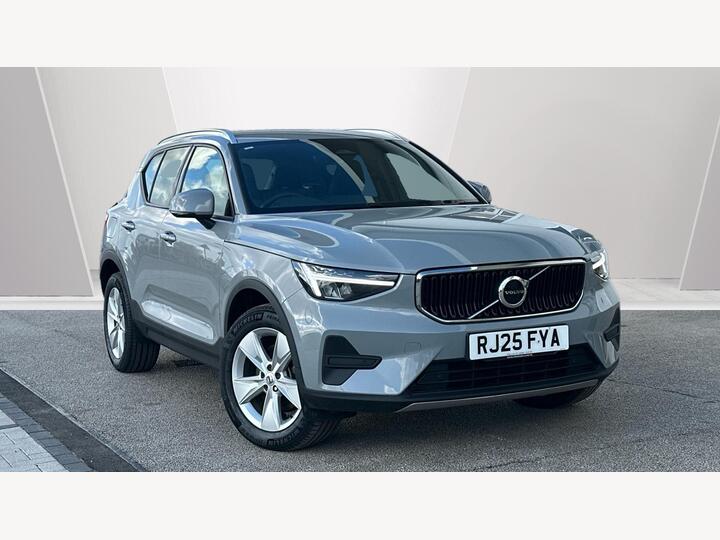 Volvo XC40 2.0 B3 MHEV Core DCT Auto Euro 6 (s/s) 5dr