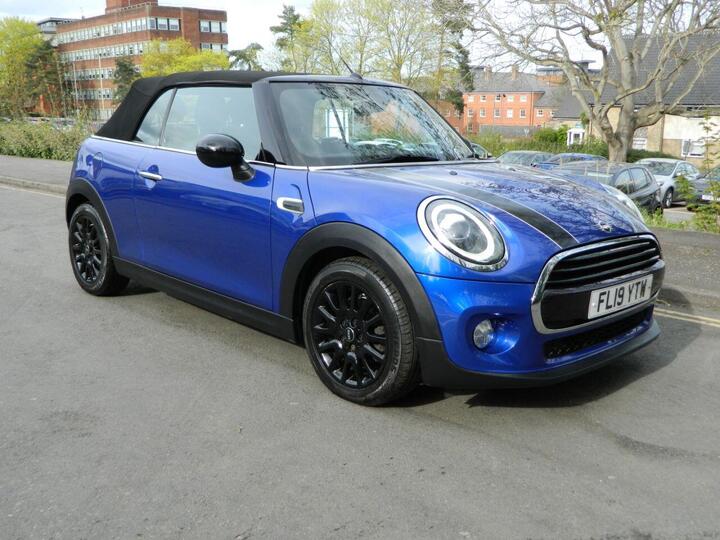 MINI CONVERTIBLE 1.5 Cooper Classic Euro 6 (s/s) 2dr