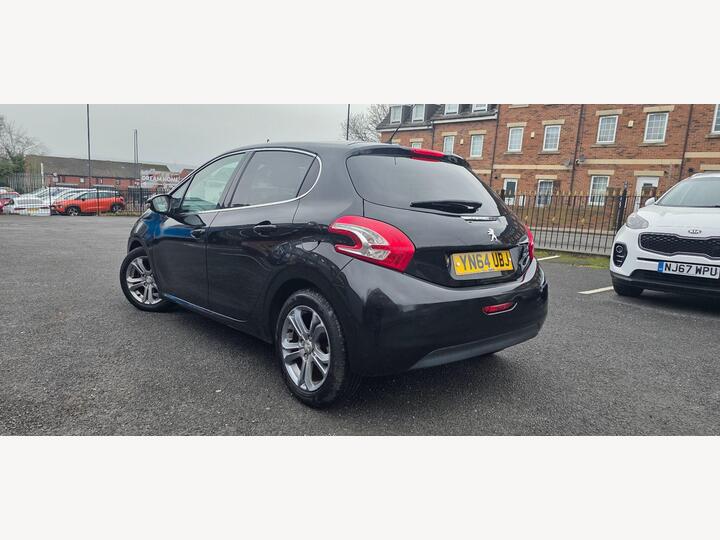 Peugeot 208 1.6 E-HDi Allure Euro 5 (s/s) 5dr