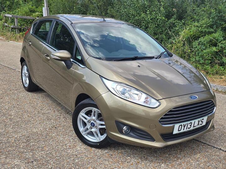 Ford Fiesta 1.6 Zetec Powershift Euro 5 5dr