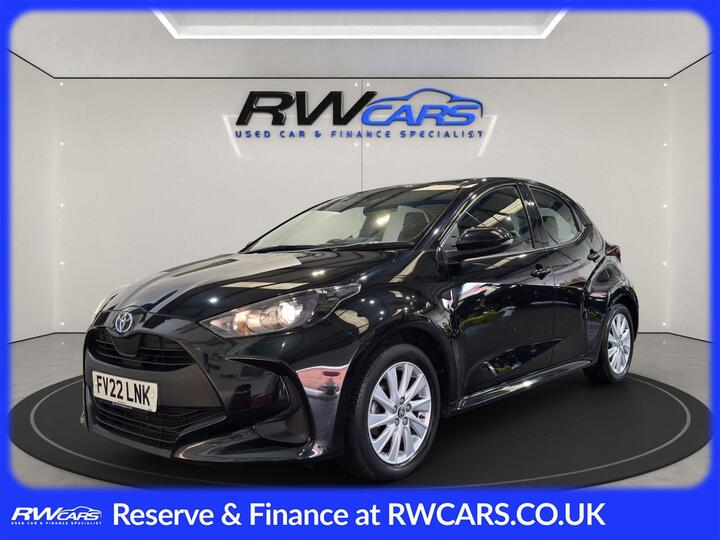 Toyota YARIS 1.5 VVT-h Icon E-CVT Euro 6 (s/s) 5dr
