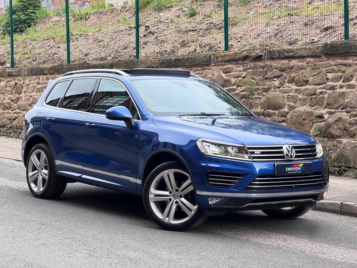 Volkswagen Touareg 3.0 TDI V6 BlueMotion Tech R-Line Plus Tiptronic 4WD Euro 6 (s/s) 5dr