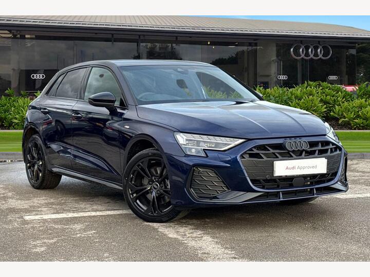 Audi A3 Sportback 1.5 TFSIe 40 Black Edition Sportback S Tronic Euro 6 (s/s) 5dr 17.9kWh