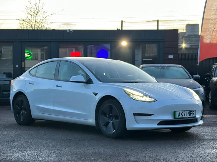 Tesla Model 3 (Dual Motor) Long Range Auto 4WDE 4dr Tesla Model 3 (Dual Motor) Long Range Auto 4WDE 4dr