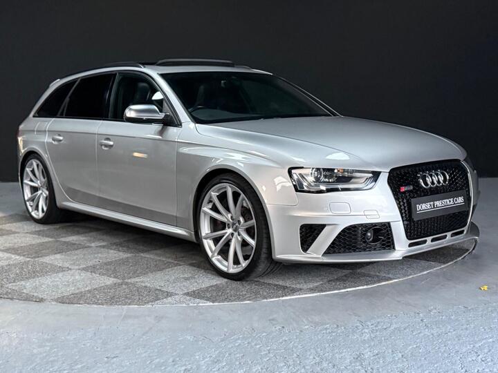 Audi RS4 Avant 4.2 FSI V8 S Tronic Quattro Euro 5 5dr