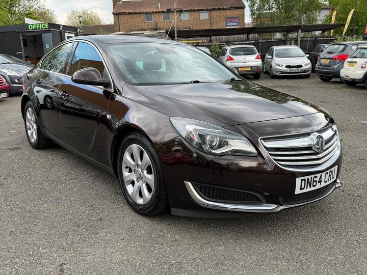 Vauxhall Insignia 2.0 CDTi EcoFLEX Tech Line Euro 5 (s/s) 5dr Vauxhall Insignia 2.0 CDTi EcoFLEX Tech Line Euro 5 (s/s) 5dr