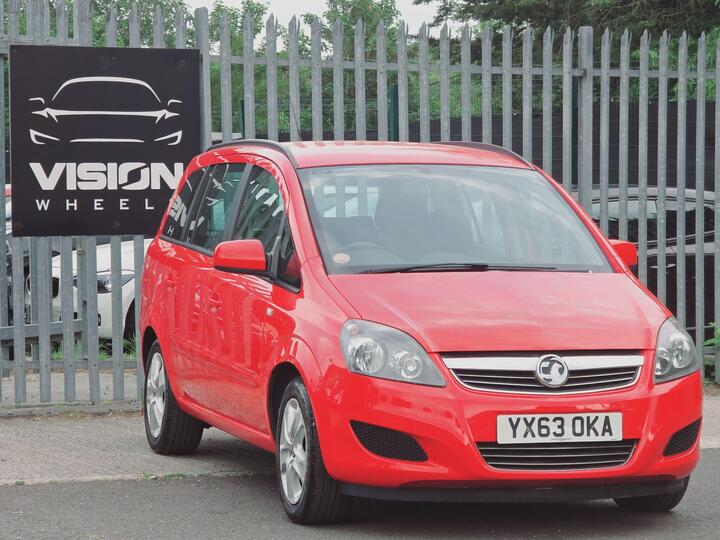 Vauxhall Zafira 1.6 16V Exclusiv Euro 5 5dr Vauxhall Zafira 1.6 16V Exclusiv Euro 5 5dr