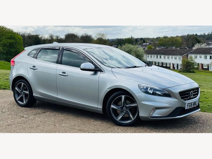 Volvo V40 2.0 D2 R-Design Euro 6 (s/s) 5dr
