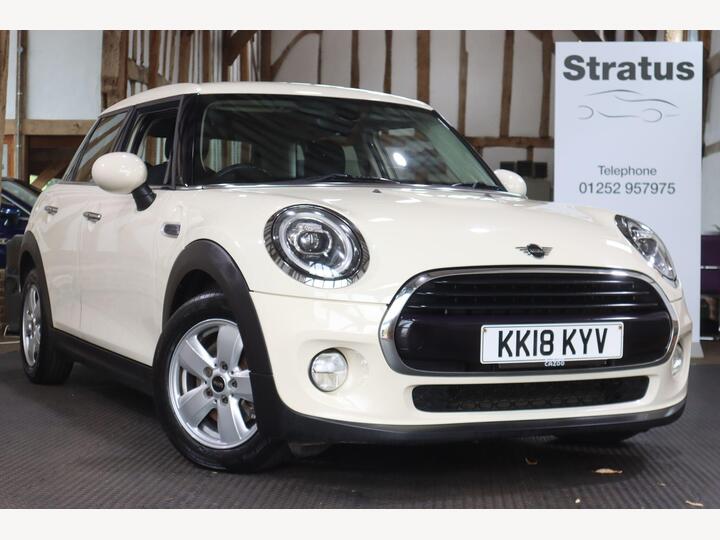 MINI Hatch 1.5 Cooper Steptronic Euro 6 (s/s) 5dr
