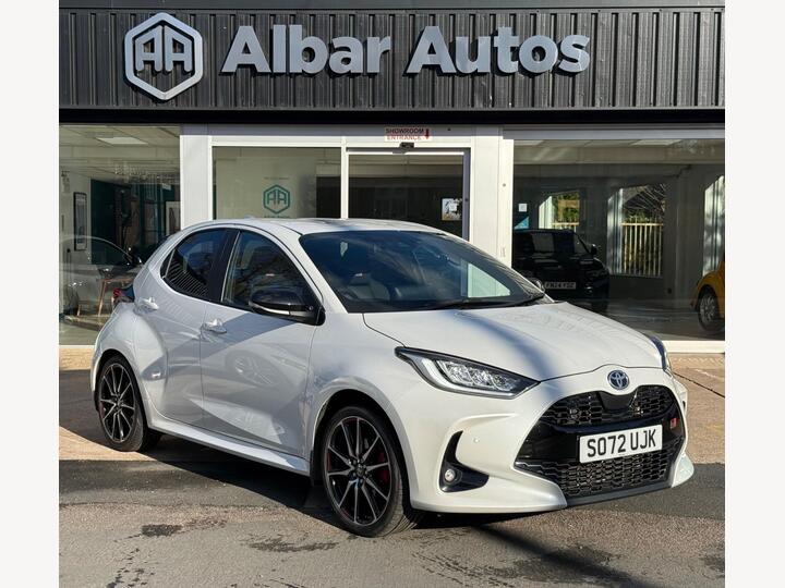 Toyota Yaris 1.5 VVT-h GR SPORT E-CVT Euro 6 (s/s) 5dr