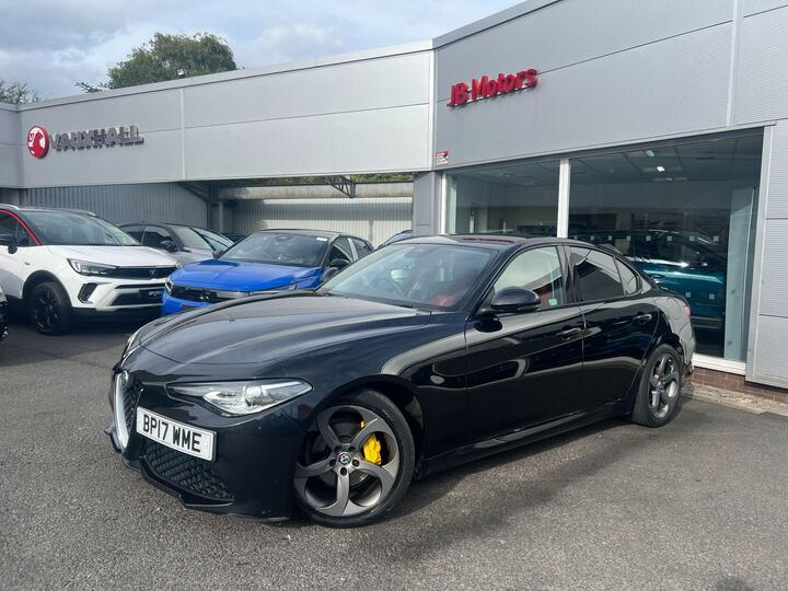 Alfa Romeo Giulia 2.2 TD Speciale Auto Euro 6 (s/s) 4dr