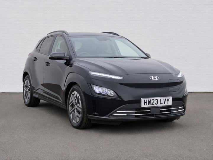 Hyundai KONA 64kWh Premium Auto 5dr (10.5kW Charger)