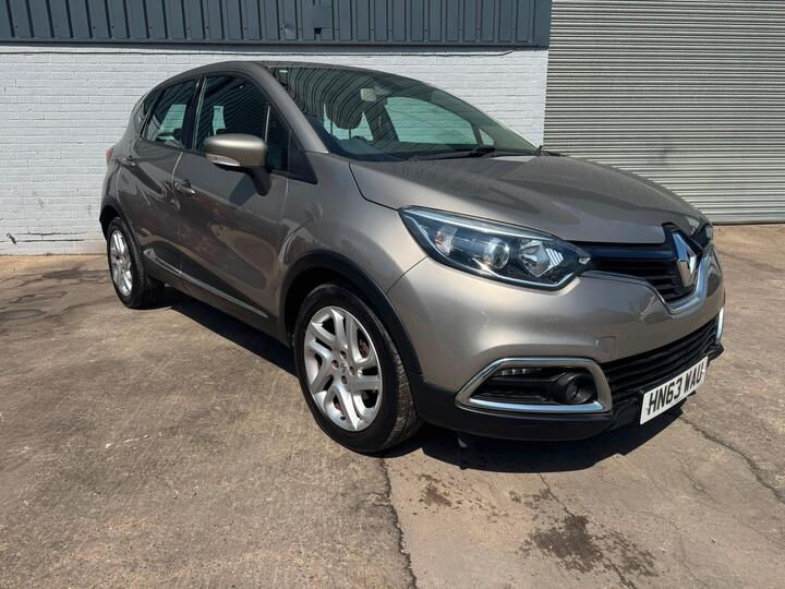 Renault Captur 1.5 DCi ENERGY Dynamique MediaNav Euro 5 (s/s) 5dr