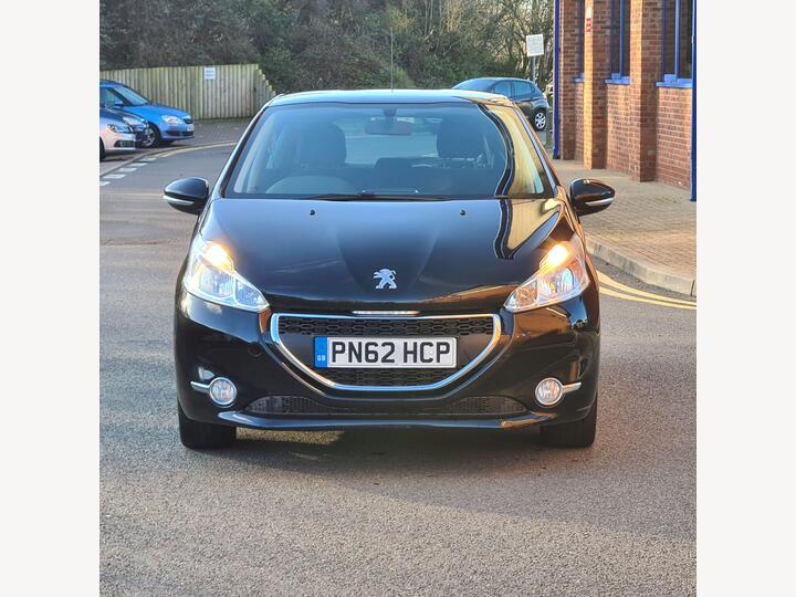 Peugeot 208 1.2 VTi Active Euro 5 5dr