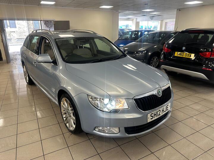 Skoda Superb 1.8 TSI Elegance DSG Euro 5 5dr