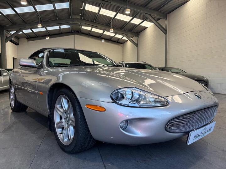 Jaguar XK8 4.0 2dr