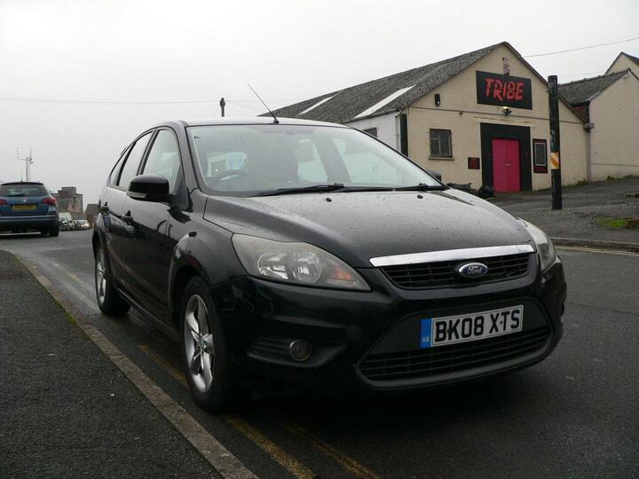 Ford Focus 1.6 Zetec 5dr