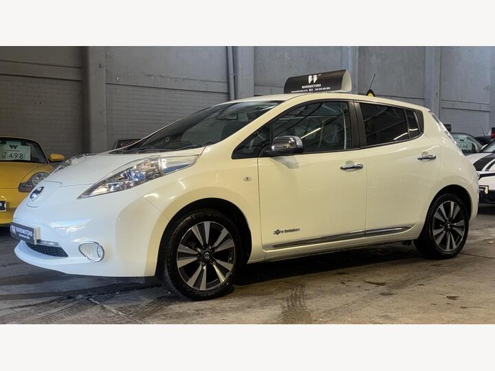 Nissan LEAF 30kWh Tekna Auto 5dr