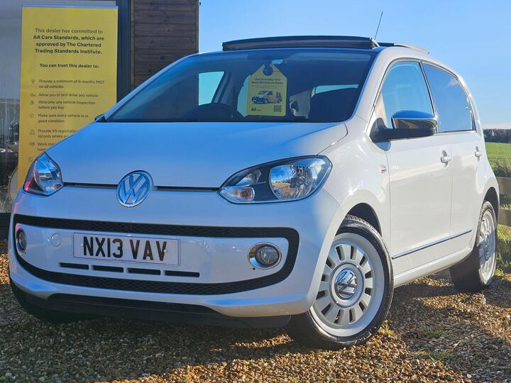 Volkswagen Up! 1.0 Up! White Euro 5 5dr Volkswagen Up! 1.0 Up! White Euro 5 5dr