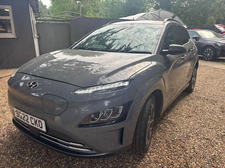 Hyundai KONA 39kWh Premium Auto 5dr (10.5kW Charger)