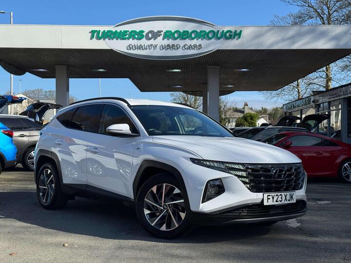 Hyundai TUCSON 1.6 T-GDi MHEV Premium DCT Euro 6 (s/s) 5dr Hyundai TUCSON 1.6 T-GDi MHEV Premium DCT Euro 6 (s/s) 5dr
