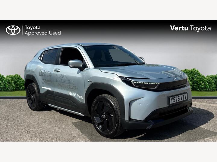 Toyota Urban Cruiser 61kWh Design Auto 5dr