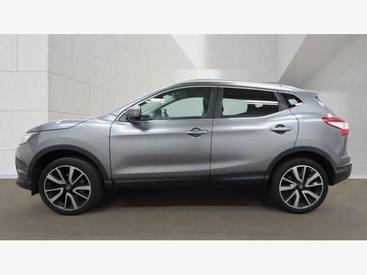 Nissan Qashqai 1.5 DCi Tekna 2WD Euro 6 (s/s) 5dr