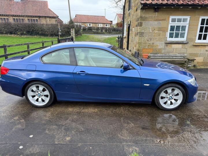 BMW 3 Series 2.0 320d SE Euro 5 2dr