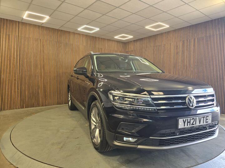 Volkswagen Tiguan Allspace 2.0 TDI SEL Euro 6 (s/s) 5dr Volkswagen Tiguan Allspace 2.0 TDI SEL Euro 6 (s/s) 5dr