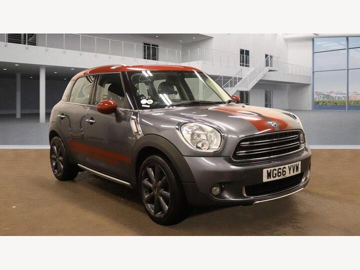 MINI Countryman 1.6 Cooper Park Lane Euro 6 (s/s) 5dr MINI Countryman 1.6 Cooper Park Lane Euro 6 (s/s) 5dr