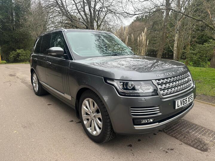 Land Rover Range Rover 4.4 SD V8 Autobiography Auto 4WD Euro 6 (s/s) 5dr Land Rover Range Rover 4.4 SD V8 Autobiography Auto 4WD Euro 6 (s/s) 5dr