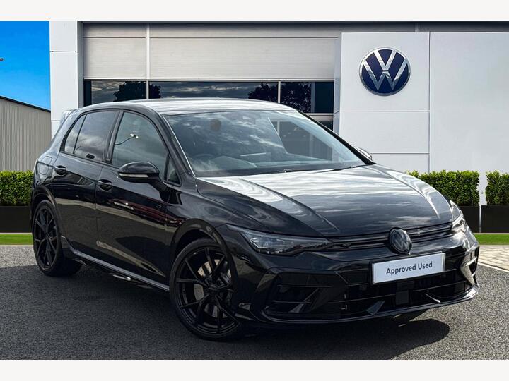 Volkswagen Golf 2.0 TSI R Black Edition DSG 4Motion Euro 6 (s/s) 5dr Volkswagen Golf 2.0 TSI R Black Edition DSG 4Motion Euro 6 (s/s) 5dr