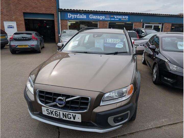 Volvo XC70 2.4 D5 SE Lux Geartronic AWD Euro 5 5dr