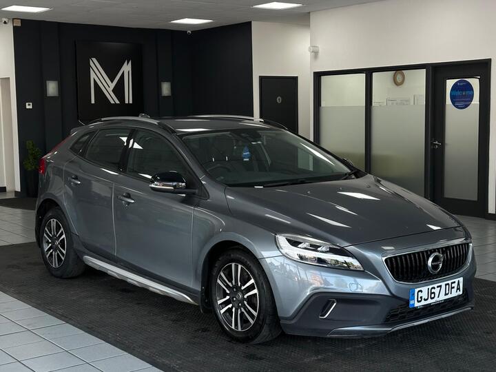 Volvo V40 Cross Country 2.0 D2 Nav Plus Euro 6 (s/s) 5dr