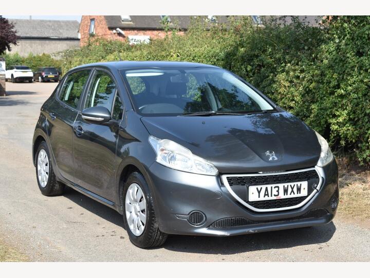 Peugeot 208 1.2 VTi Access+ Euro 5 5dr
