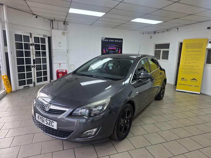 Vauxhall Astra 1.6 16v SRi Euro 5 5dr