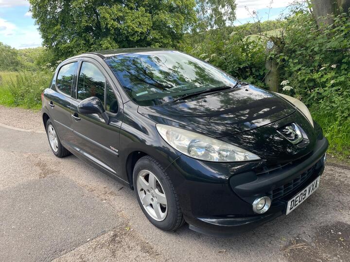 Peugeot 207 1.4 Verve 5dr Peugeot 207 1.4 Verve 5dr