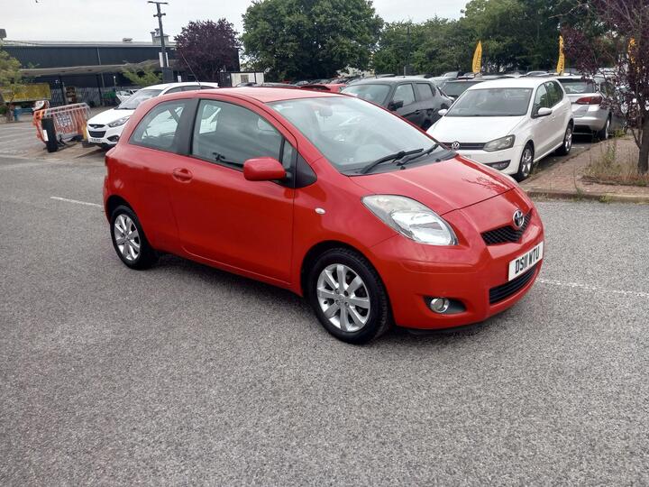 Toyota Yaris 1.0 VVT-i T Spirit Euro 5 3dr