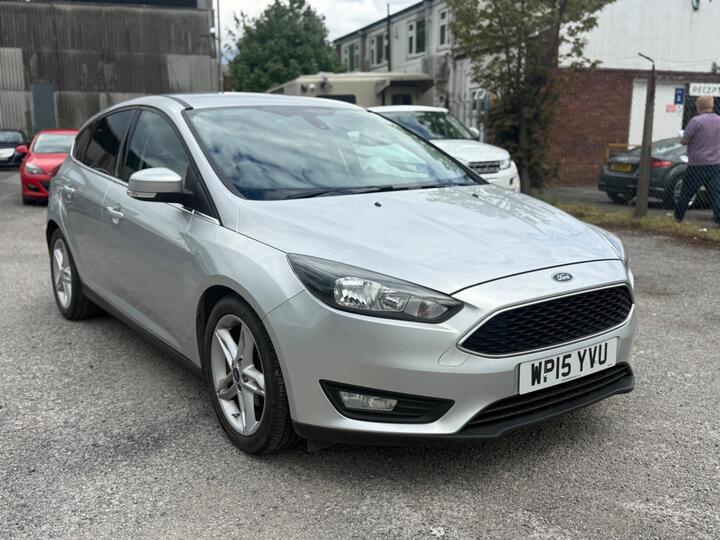 Ford Focus 1.6 TDCi Zetec Euro 5 (s/s) 5dr
