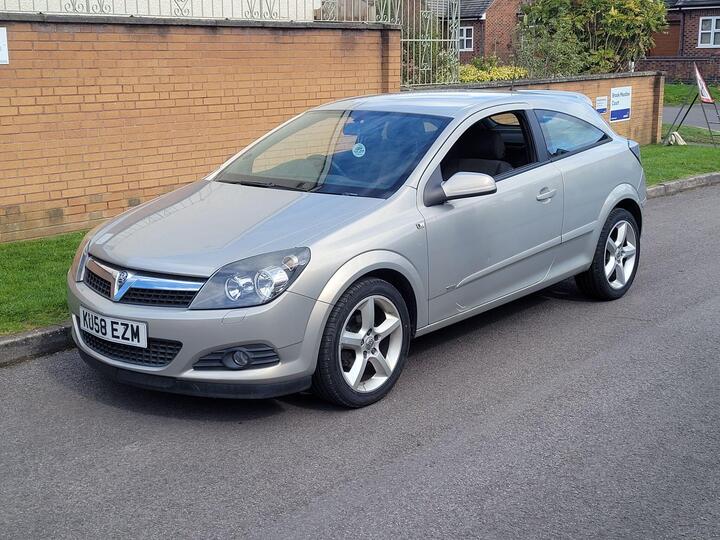 Vauxhall Astra 1.8i 16v SRi Sport Hatch 3dr