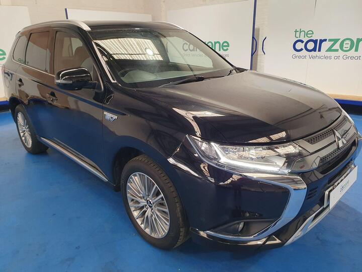 Mitsubishi Outlander 2.4h TwinMotor 13.8kWh Dynamic CVT 4WD Euro 6 (s/s) 5dr Mitsubishi Outlander 2.4h TwinMotor 13.8kWh Dynamic CVT 4WD Euro 6 (s/s) 5dr