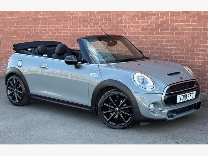MINI Convertible 2.0 Cooper S Euro 6 (s/s) 2dr