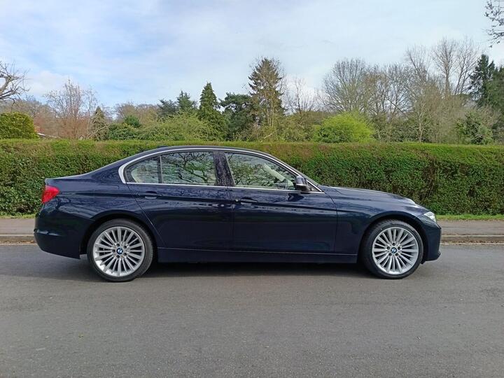 BMW 3 SERIES 2.0 320d Luxury Auto XDrive Euro 5 (s/s) 4dr