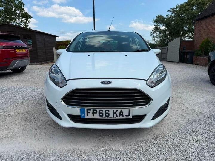 Ford Fiesta 1.25 Zetec Euro 6 5dr