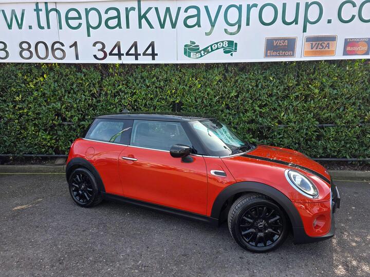 MINI Hatch 1.5 Cooper Classic Euro 6 (s/s) 3dr