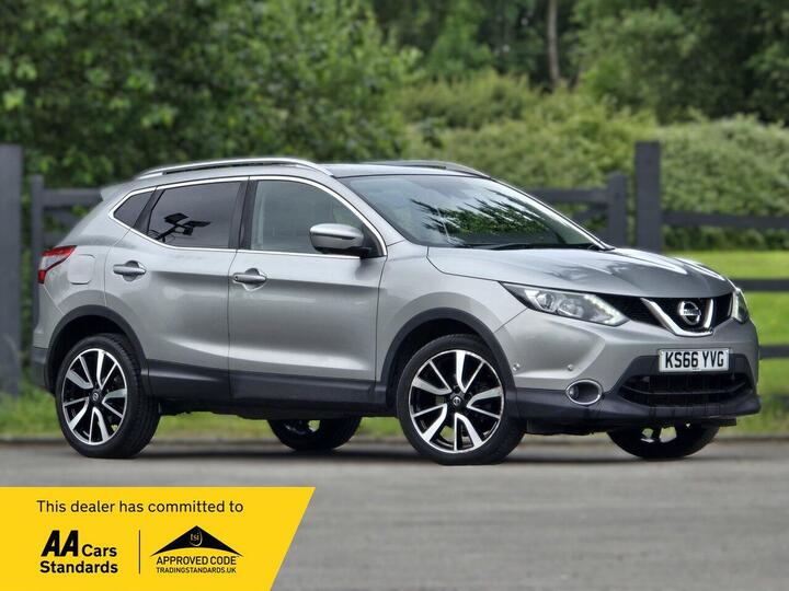 Nissan Qashqai 1.2 DIG-T Tekna 2WD Euro 6 (s/s) 5dr