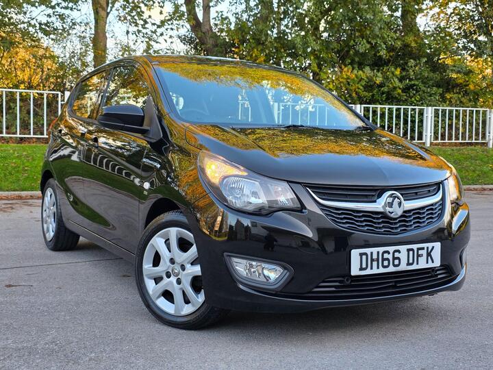 Vauxhall Viva 1.0i SE Euro 6 5dr (a/c) Vauxhall Viva 1.0i SE Euro 6 5dr (a/c)